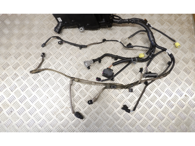 Pojistková skříňka 8266233691, 8266233691 Lexus ES 250 - 300 - 330 2020