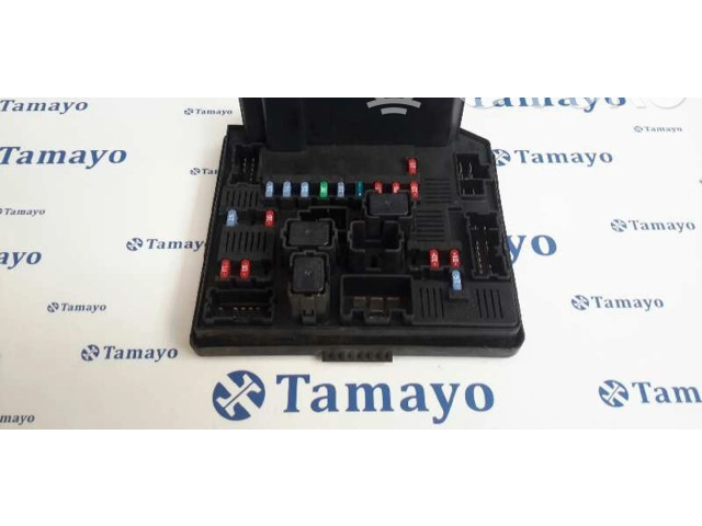 Pojistková skříňka Řídící jednotka BSM 284B7BB00C Nissan Qashqai 2012