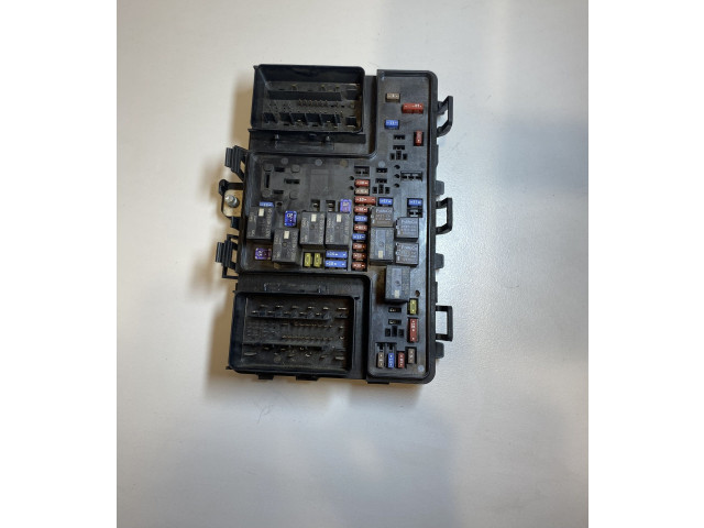 Блок предохранителей GB3T14D068KC Ford Ranger