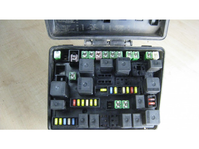 Pojistková skříňka P05082088AG, 05082088AG Chrysler Pacifica 2008