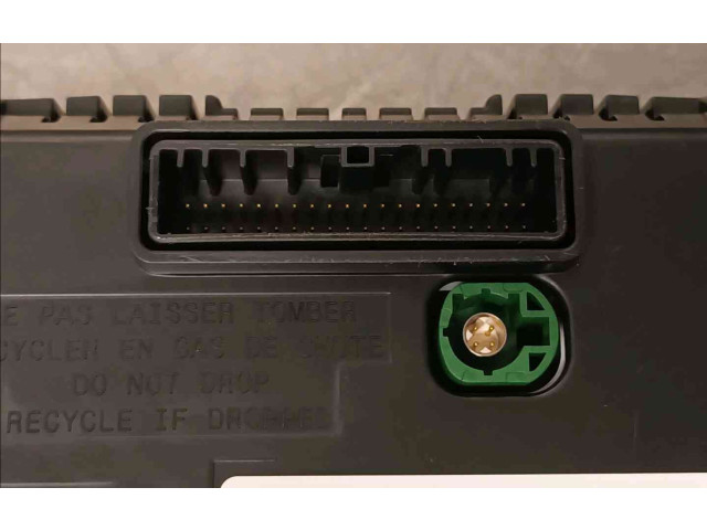 Přístrojová deska Renault Captur II 2020 248102646R