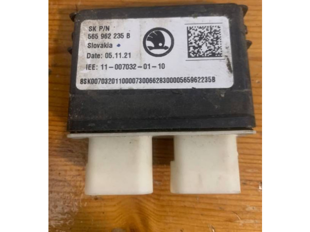 Блок управления 565962235B   Skoda Karoq
