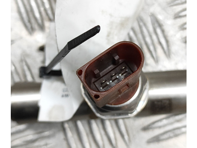 Топливная рампа 06E130089Q   Audi A5   для двигателя CTUB