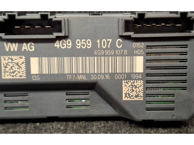 Блок управления крышки багажника