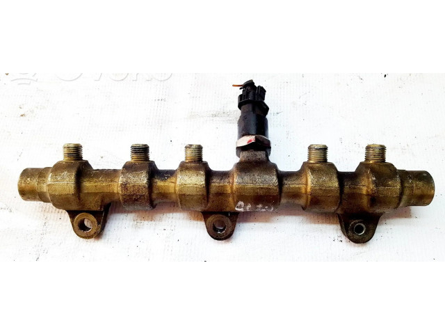 Топливная рампа 0445214012 Fiat Marea 1.9