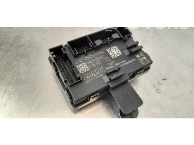 Блок управления центрального замка 4M0959593M Audi e-tron