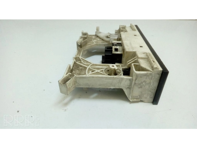 Блок управления климат-контролем MR500529 Mitsubishi Carisma