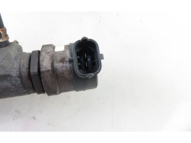 Vstřikovací lišta 0445214132, 2381033021 Toyota Auris 150 1ND-TV