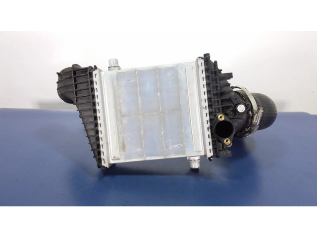 Интеркулер  A1330900514   Mercedes-Benz CLA C117 X117 W117 2.0