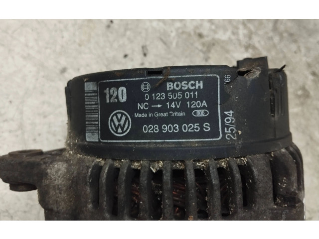 Генератор 028903025S, 0123505011   Volkswagen PASSAT B4      