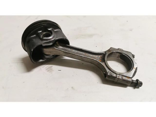 Píst Buick Encore I pro benzínový motor 1.4