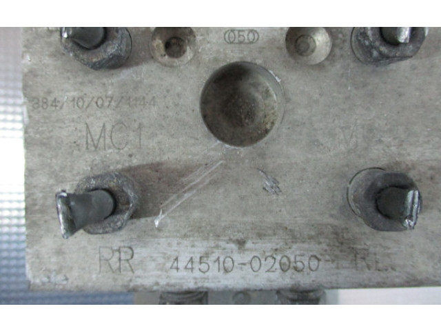 Блок АБС 0273004571, 0265216850 Toyota Corolla Verso E121 2001 - 2004 года