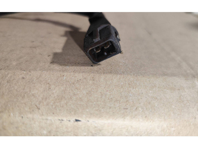 Форсунка 028130202q    Audi A3 S3 8L   