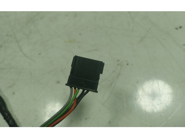 Зеркало электрическое BMW X3 E83 2003 - 2010 года