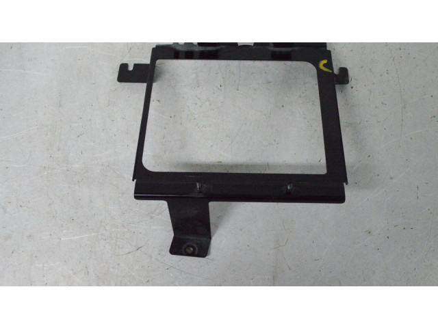 Блок управления впрыском    Audi R8 42