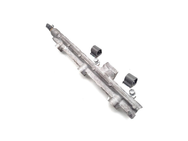 Топливная рампа Lexus IS 220D-250-350