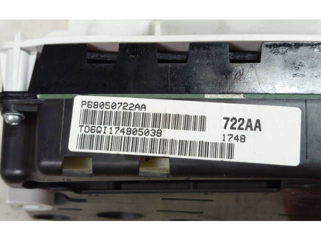 Přístrojová deska  Dodge Challenger 2009 P68050722AA, 68050722AA  