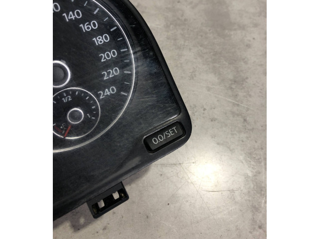 Přístrojová deska  Volkswagen Caddy 2012 2K5920876F  