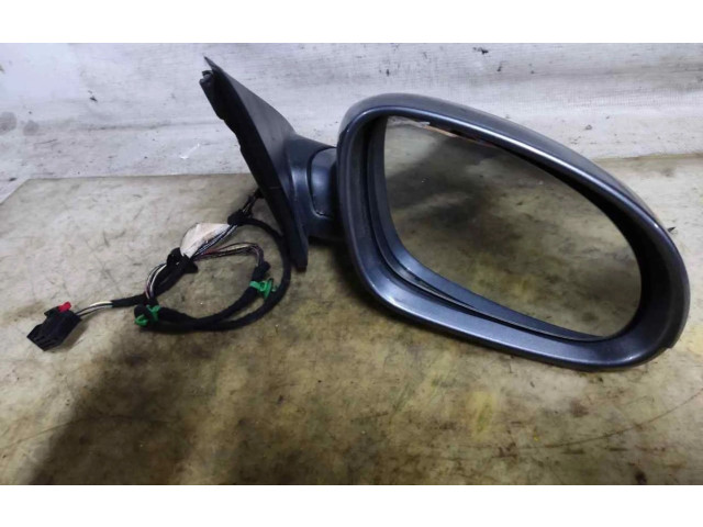 Зеркало электрическое Volkswagen Jetta V 2005 - 2010 года