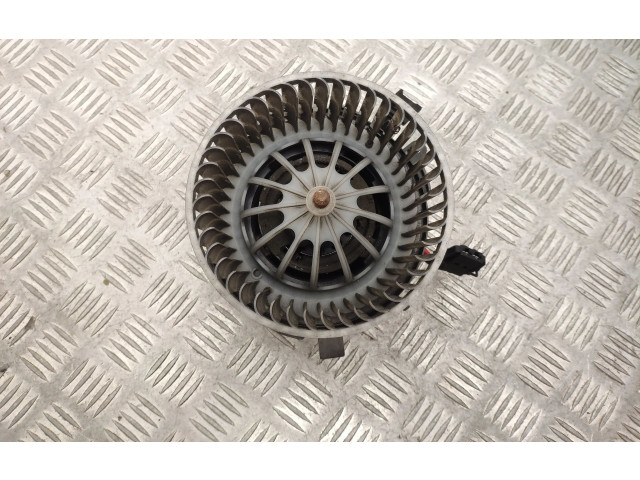 Вентилятор печки 8K2820021 Audi A5 8T 8F