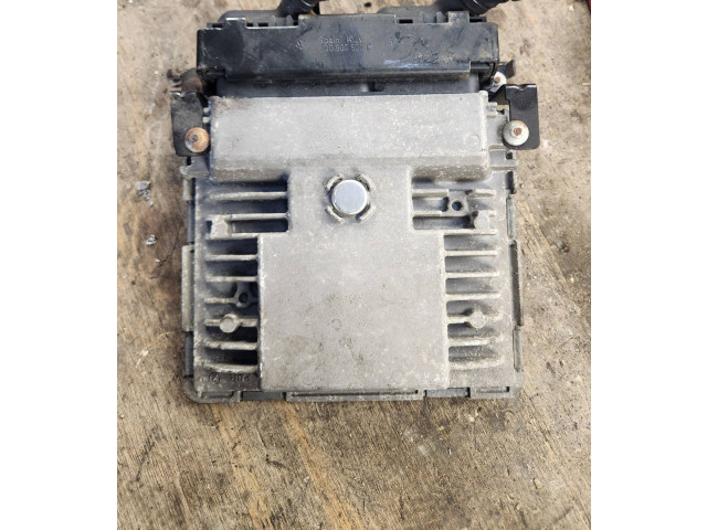 Блок управления двигателя 03F906070GR, 03F907309AE   Skoda Fabia Mk2 (5J)