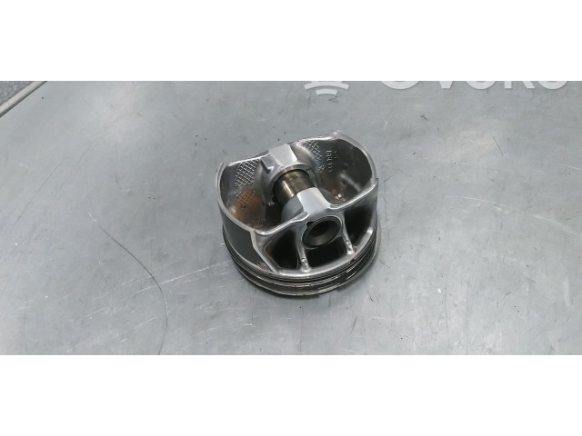 Píst A2760300700   Mercedes-Benz GLE (W166 - C292)    276821 