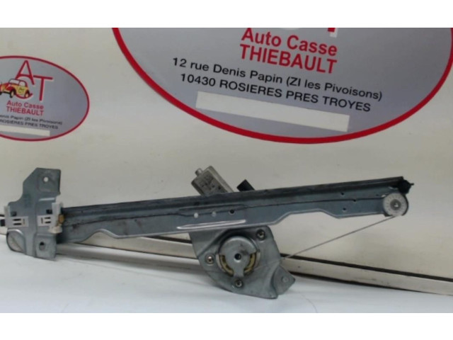 Передний електрический механизм для подъема окна без двигателя 8200733829, 8200733829   Dacia Duster