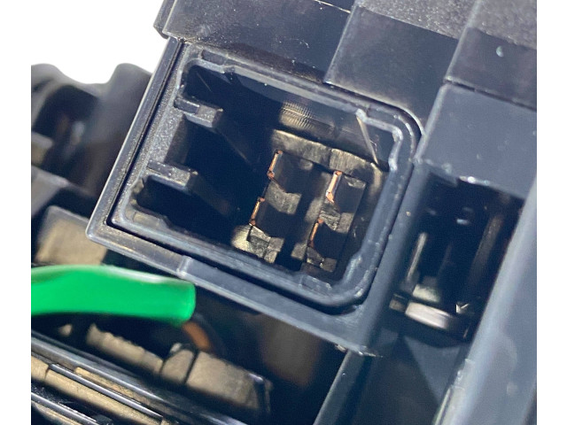 Подрулевой шлейф SRS 17K348, 83111SJ21 Subaru Forester SK