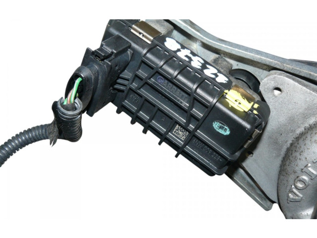  Турбина Volvo XC90  30757080   для двигателя D 5244 T4      