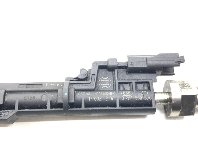 Vstřikovač 13648638255, 8638255 BMW 5 G30 G31 pro benzínový motor 4.4 N63 B44 C