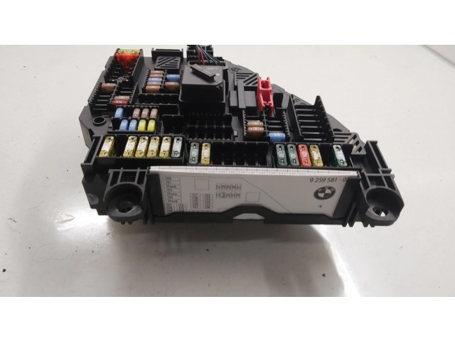 Блок предохранителей 9259468 BMW X3 F25