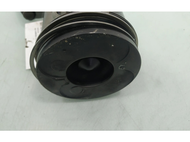 Píst C54   KIA Carnival  pro naftový motor 2.9  