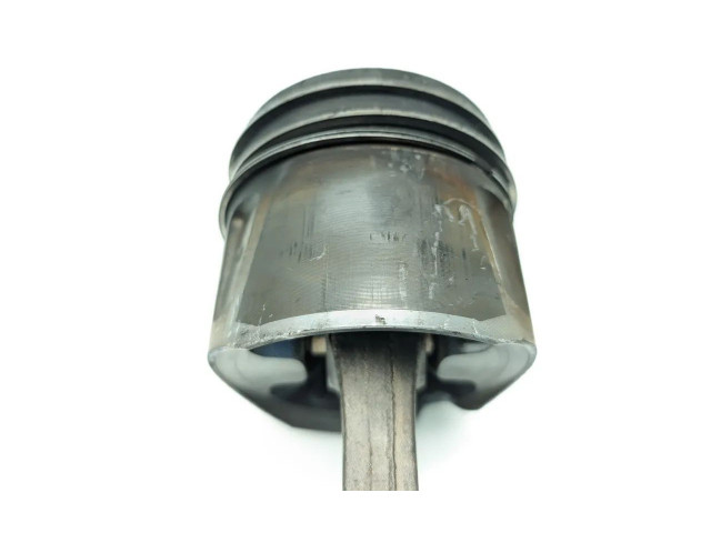 Píst A22DM Opel Antara A22DM