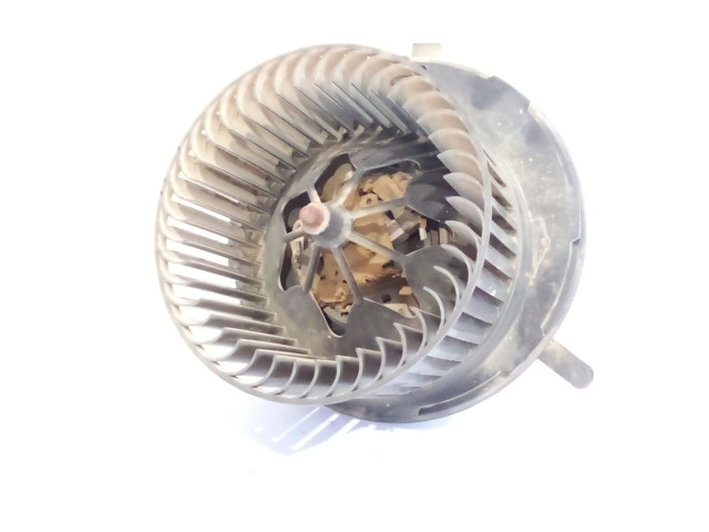 Вентилятор печки 1K1819015E Volkswagen Caddy