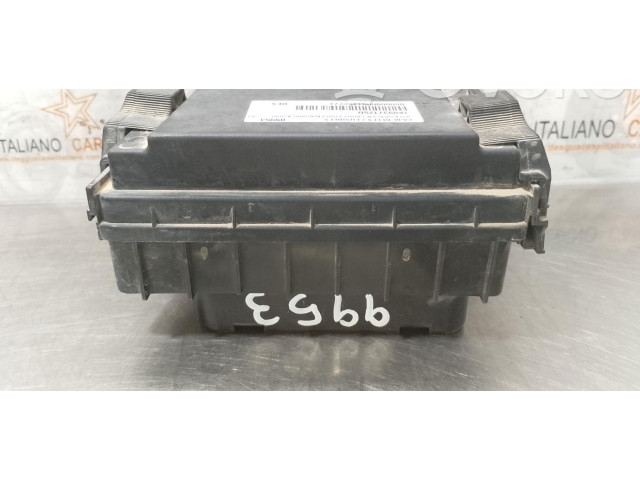   Pojistková skříňka 1K0937125D   Volkswagen Caddy 2018