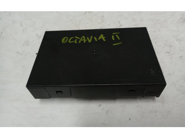 Блок комфорта 1K0959433CP Skoda Octavia Mk2 (1Z)