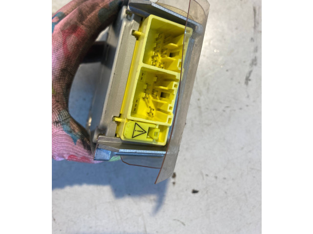 Блок подушек безопасности MR587868, W2T61972 Mitsubishi Outlander