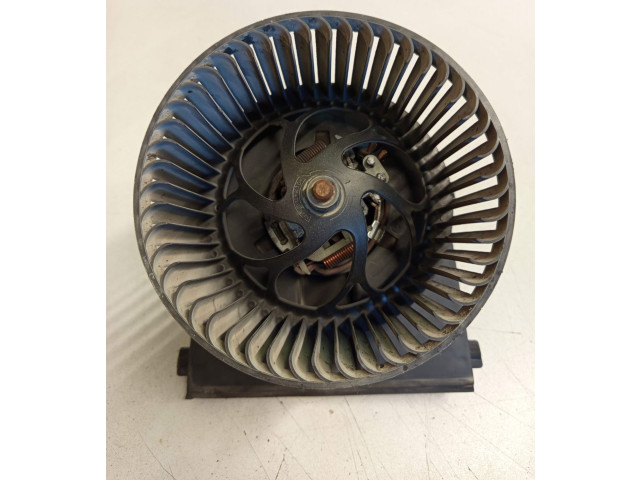 Вентилятор печки    1J1819021A   Audi A3 S3 8L