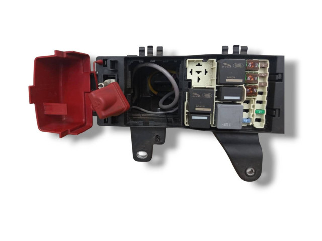 Блок предохранителей GX7314A076AA, P00147268A Jaguar XE