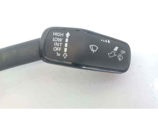 Ручка стеклоочистителей E2-A1-3-1   Volkswagen Passat Alltrack