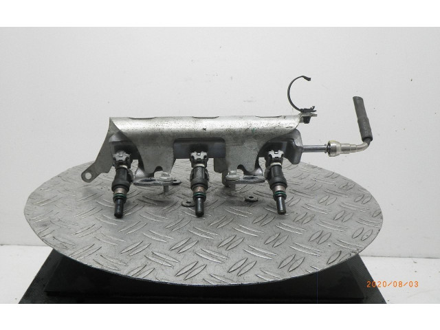 Vstřikovací lišta Nissan Micra