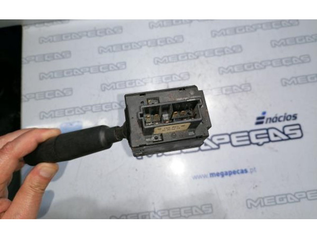 Pojistková skříňka Включатель скорости стеклоочистителей 96128651XX Peugeot 106