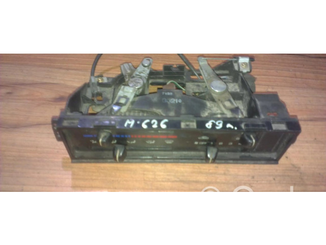Блок управления климат-контролем    Mazda 626