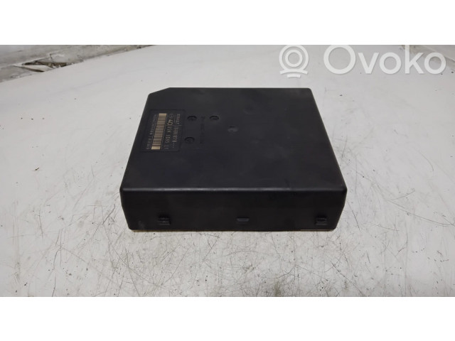 Pojistková skříňka 284B61871R Renault Megane III 2010