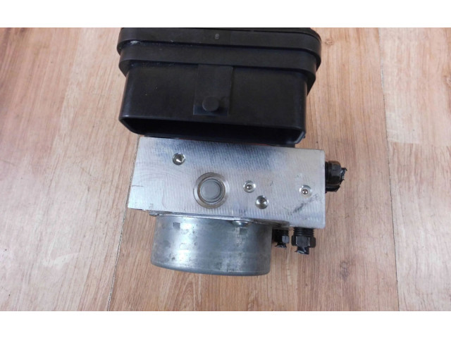 Блок АБС 4451033190   Lexus  ES 250 - 300 - 330   -  года