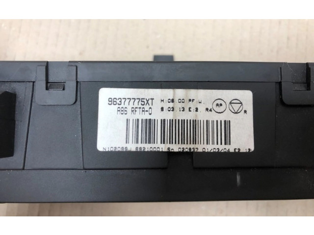 Блок управления климат-контролем 96377775XT, 96377775XT Citroen C2