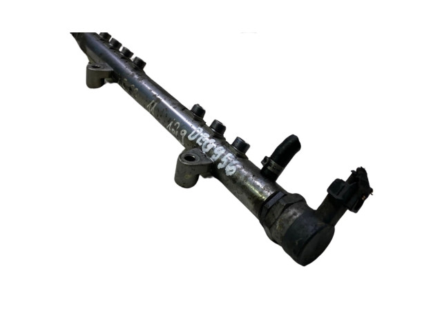 Топливная рампа 30777759, 0445215025   Volvo XC60  