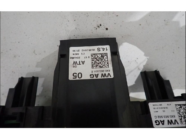 Ручка стеклоочистителей    Audi A1