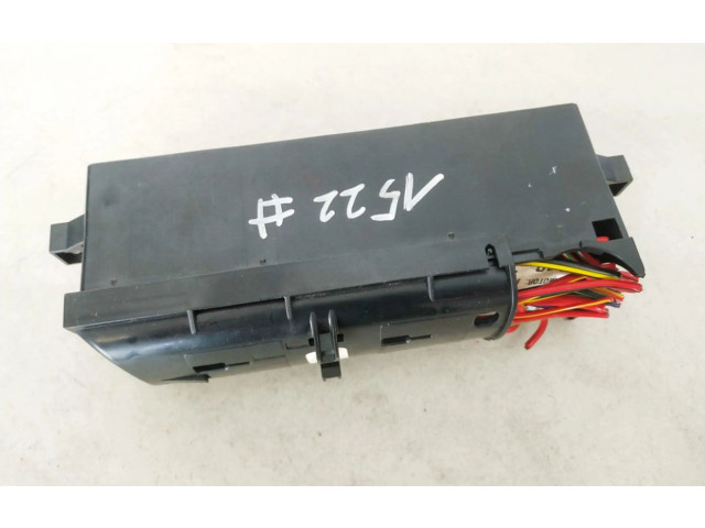 Блок предохранителей 6R0937615A, 5C8970000C Volkswagen Jetta VI