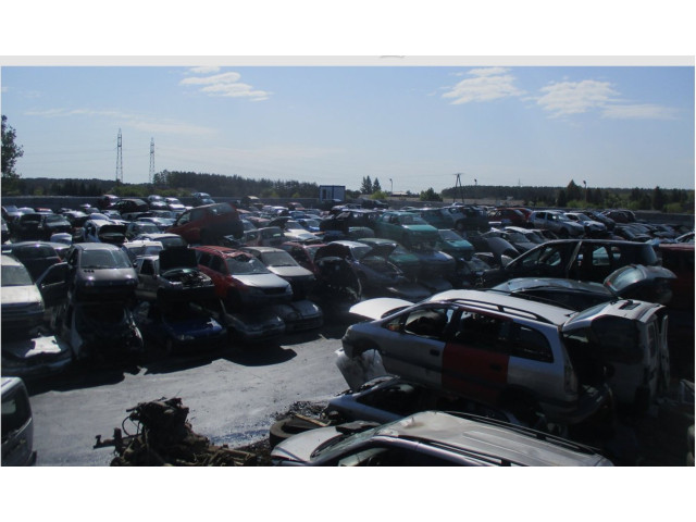 Передний двигатель механизма для подъема окон